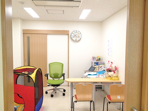 診察室（発達診療部）